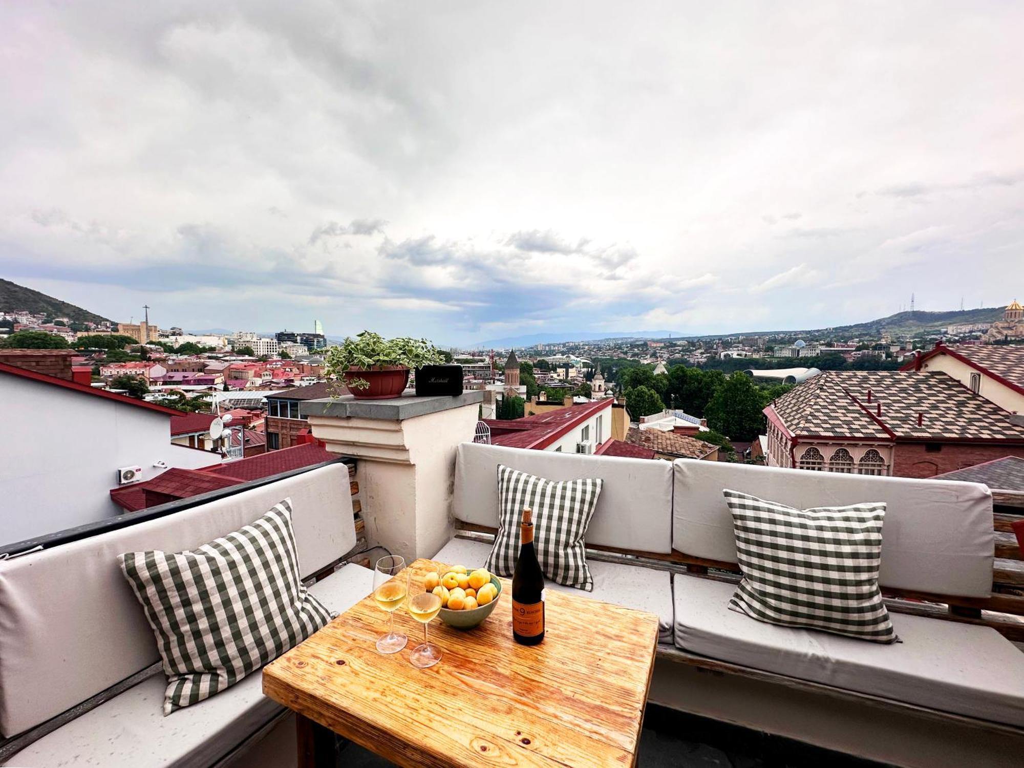 Betlemi Old Town Hotel Tbilisi Exterior photo