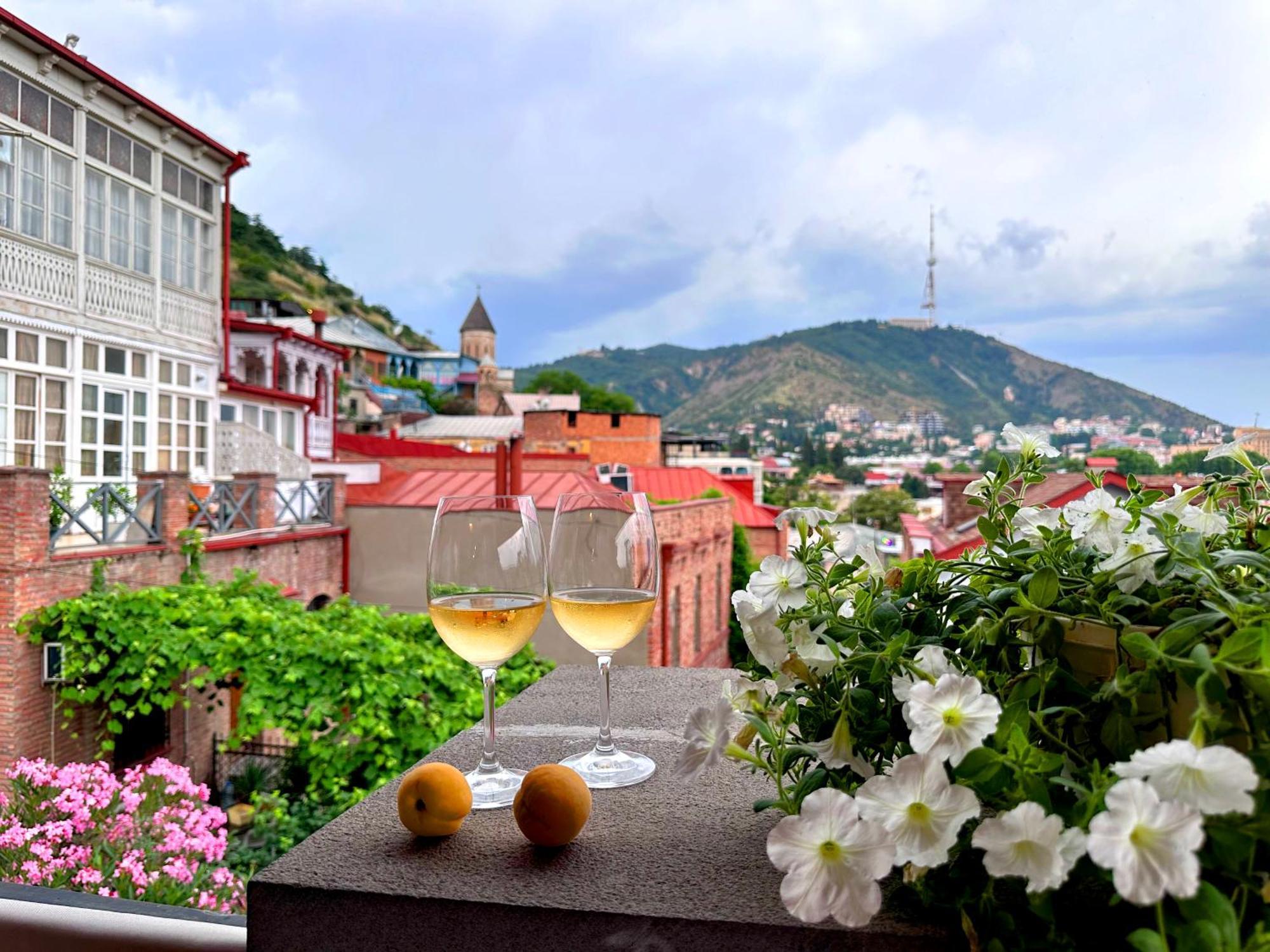 Betlemi Old Town Hotel Tbilisi Exterior photo